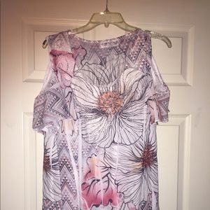 Women’s plus size top